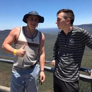 Meet your Posher, Chris